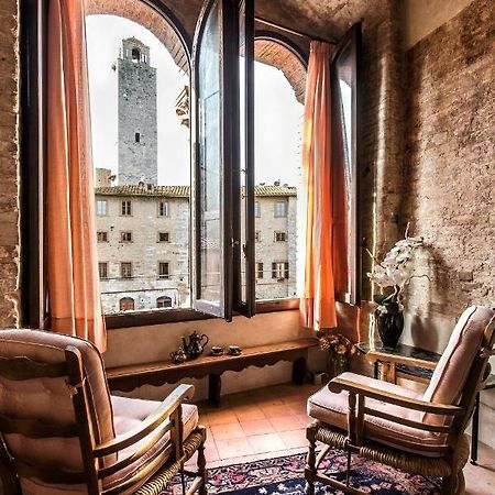 サン・ジミニャーノThe Artists' Tower - Amazing View From The Towerアパートメント エクステリア 写真